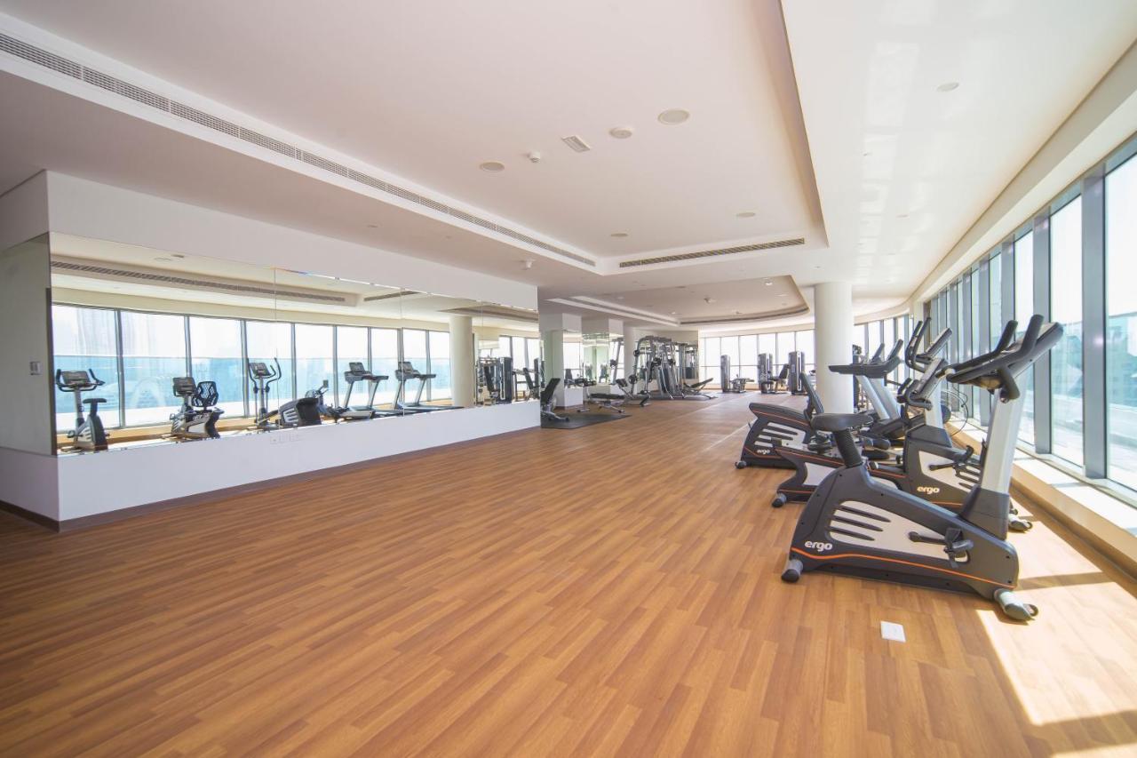 Elegant 2Br View With Rooftop Pool The Bay Dubai Bagian luar foto