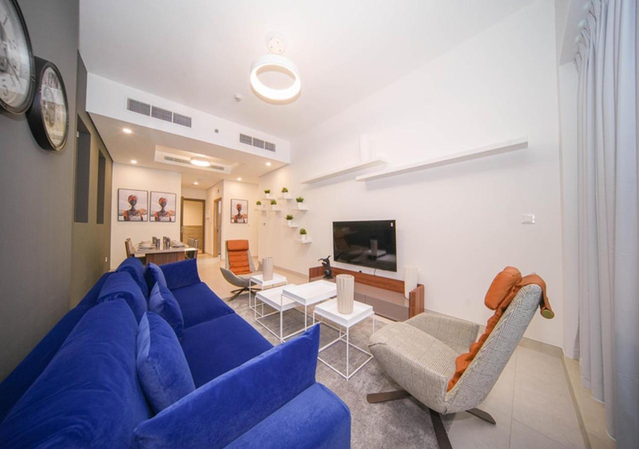 Elegant 2Br View With Rooftop Pool The Bay Dubai Bagian luar foto