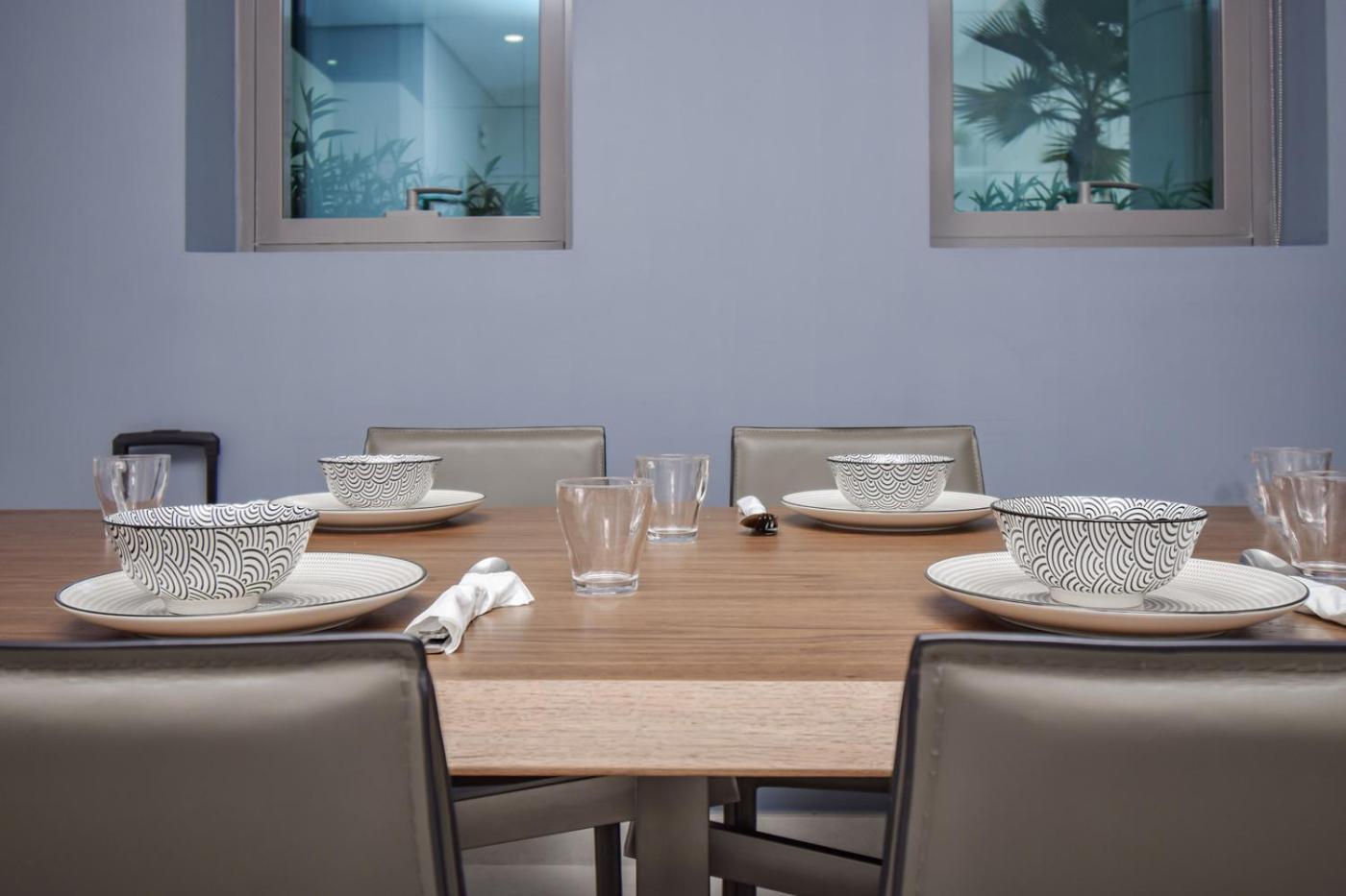 Elegant 2Br View With Rooftop Pool The Bay Dubai Bagian luar foto